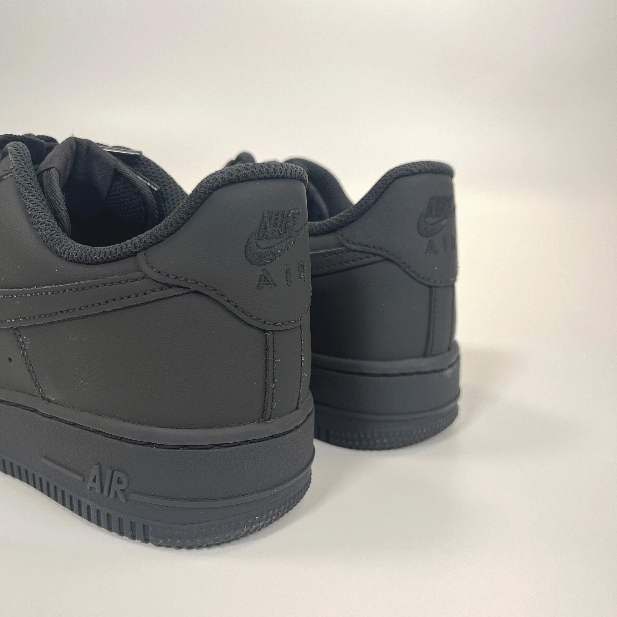 Nike Air Force 1 07 - Matte Black Nike Kd Tennis Shoes