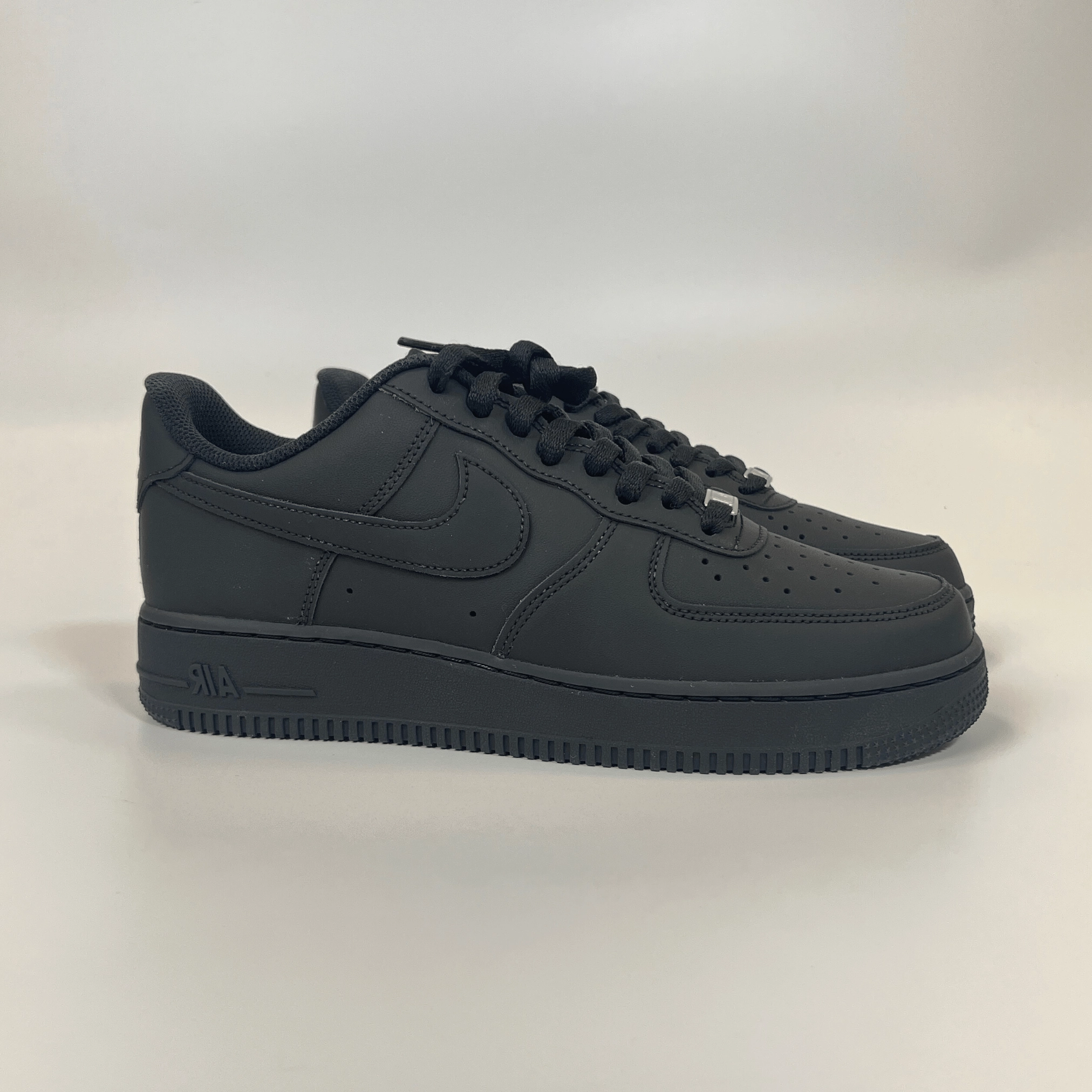 Nike Air Force 1 07 - Matte Black Nike Air Force Golf Shoes