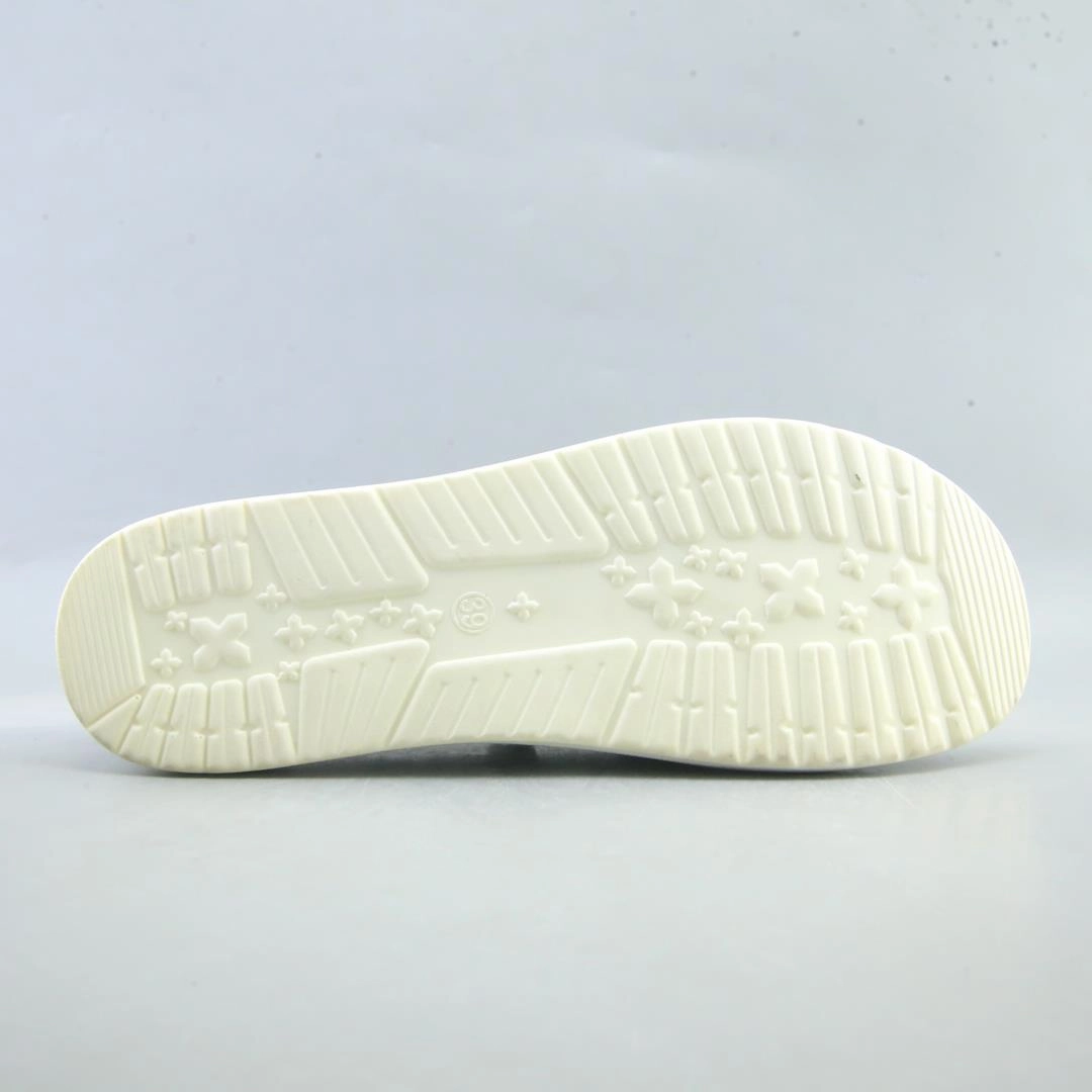 2002r Festival Casual Shoes AMERICAN BRAND .