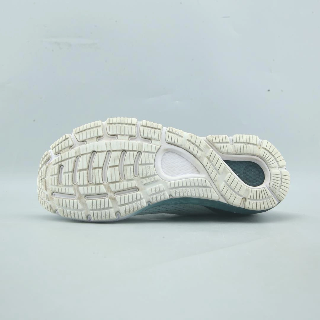 UNDER ARMOUR HOVR SONIC 4 Classic Running Shoes