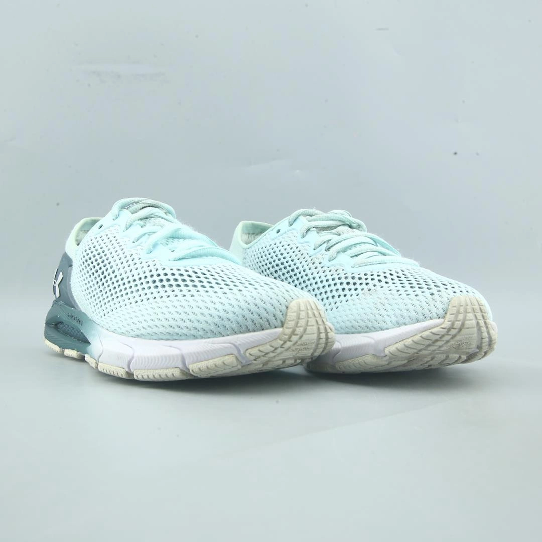 UNDER ARMOUR HOVR SONIC 4 Running Shoed