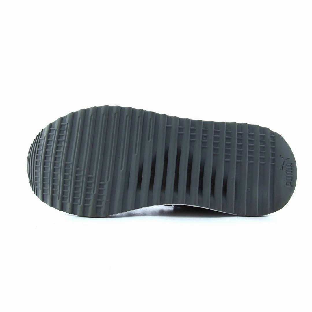 PUMA PACER NEXT CAGE Running Shoes At The Gym