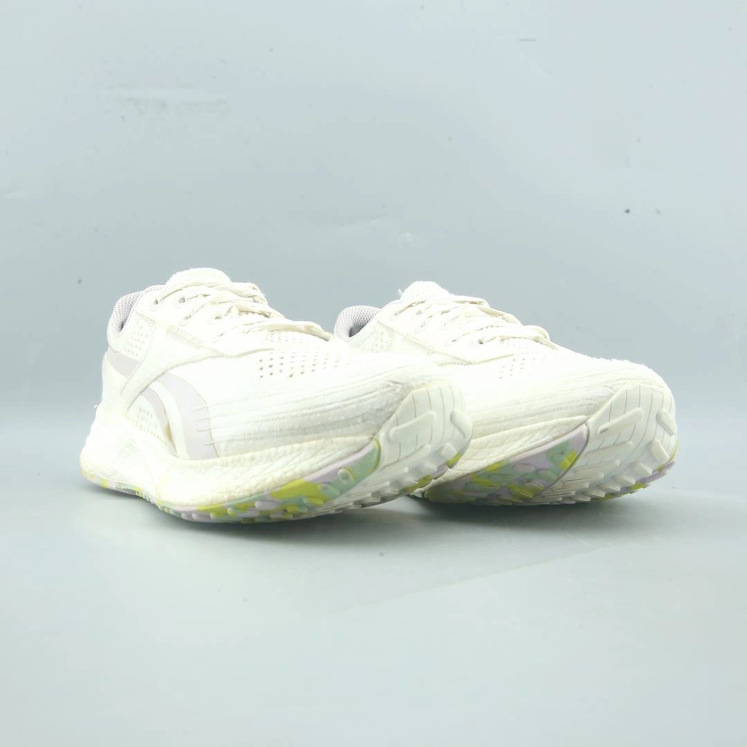 REEBOK FLOATRIDE ENERGY Good Running Walking Shoes
