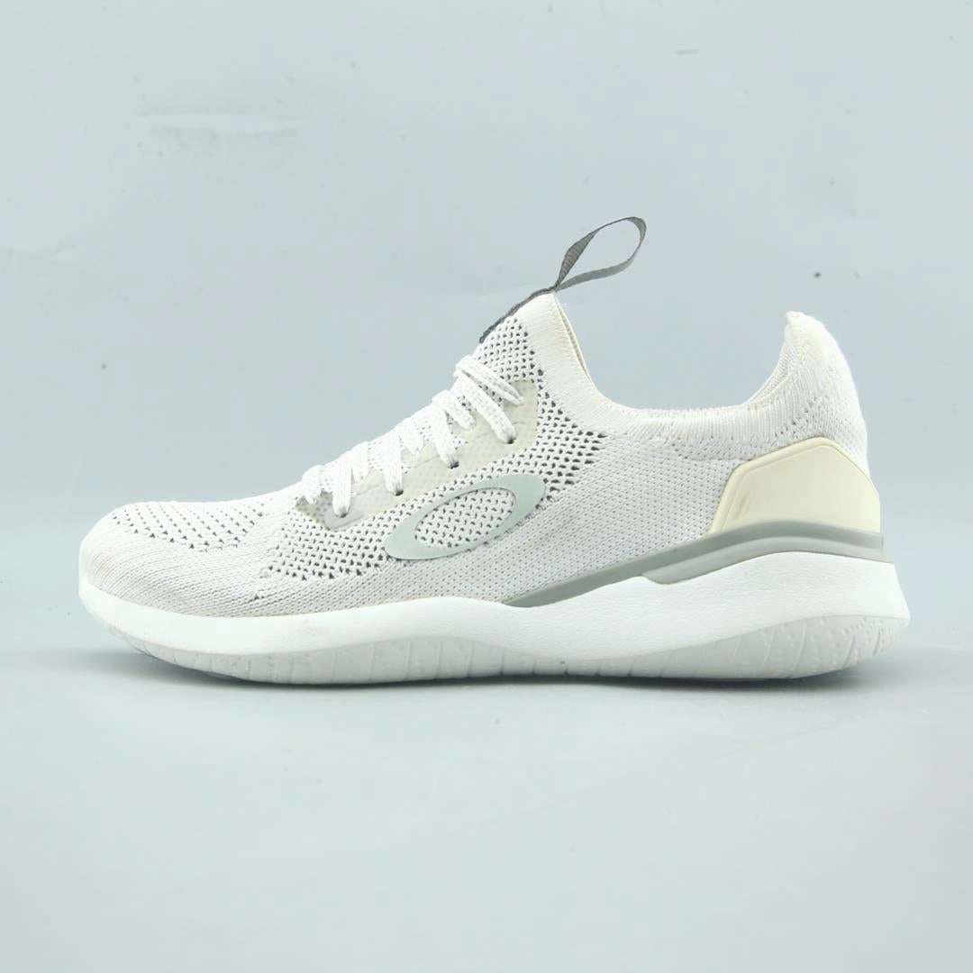 OAKLEY BREED Good Running Shoes For Guys