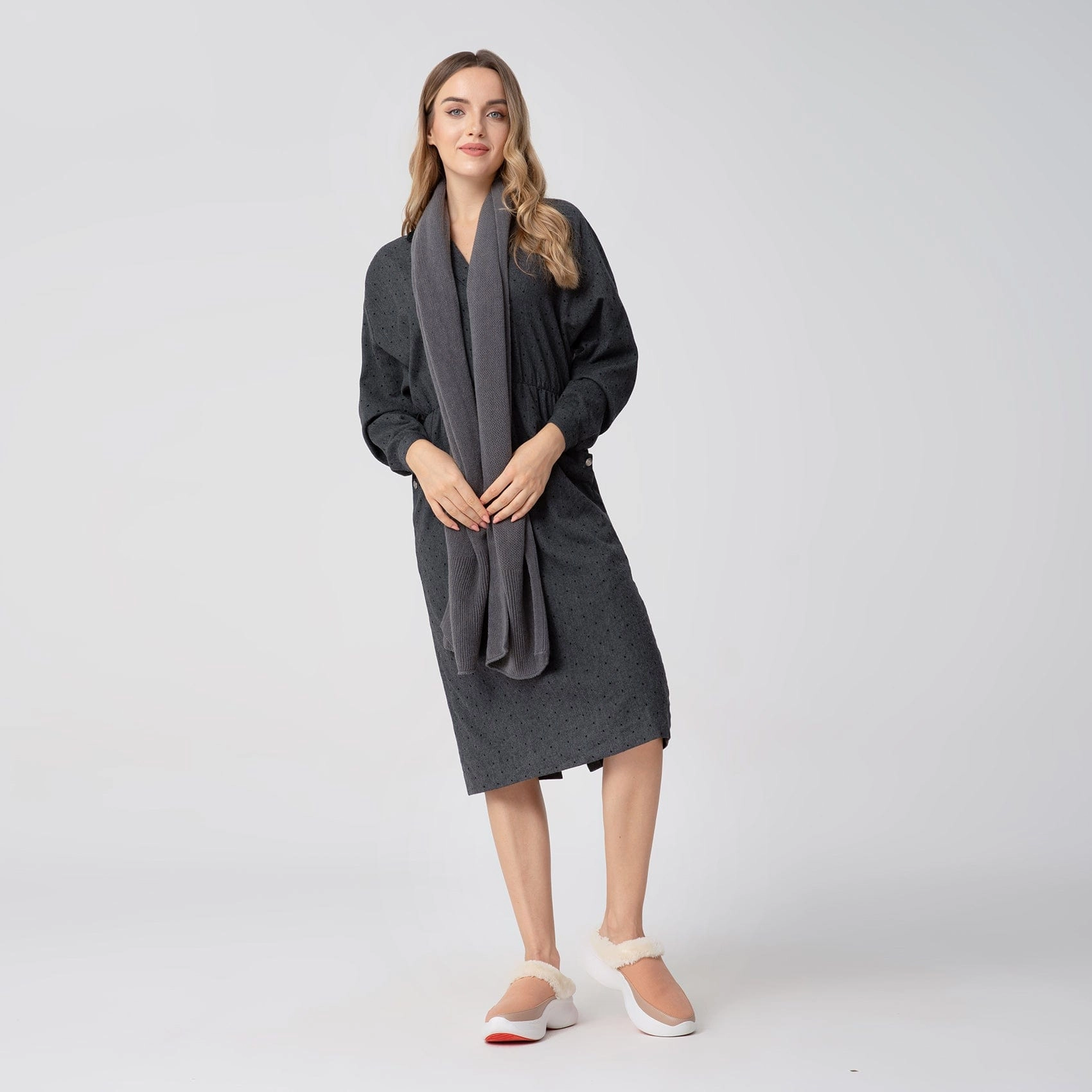 Sandstone Color Palma VI Women Silver Flat Sandals