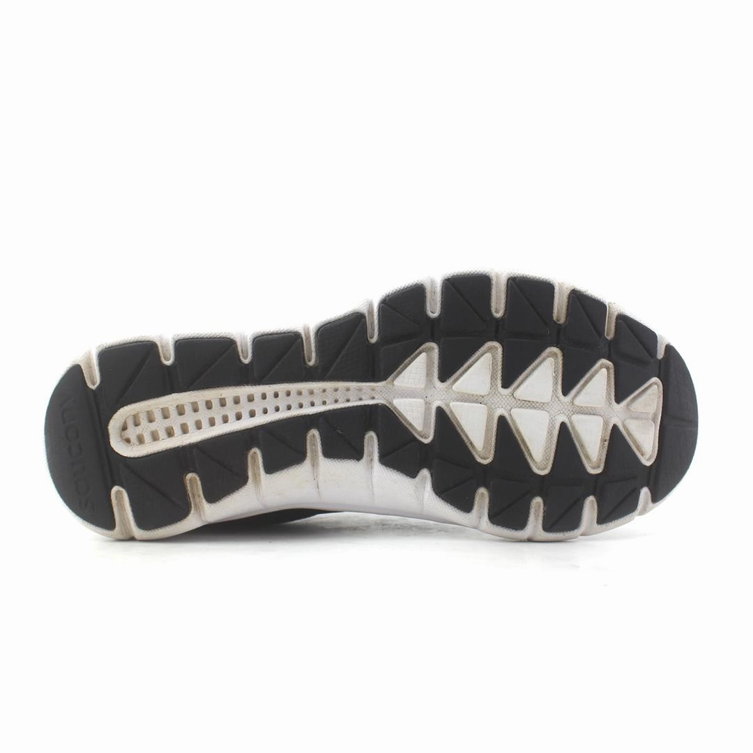 Running Shoes For Flat Footed SAUCONY  GRID IDEAL