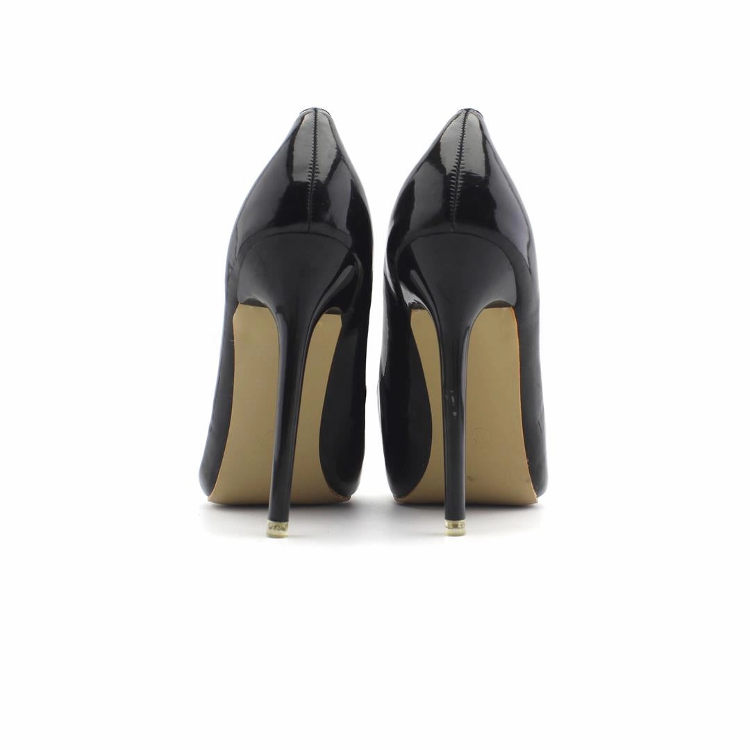 SHE&IN . High Heels Cost