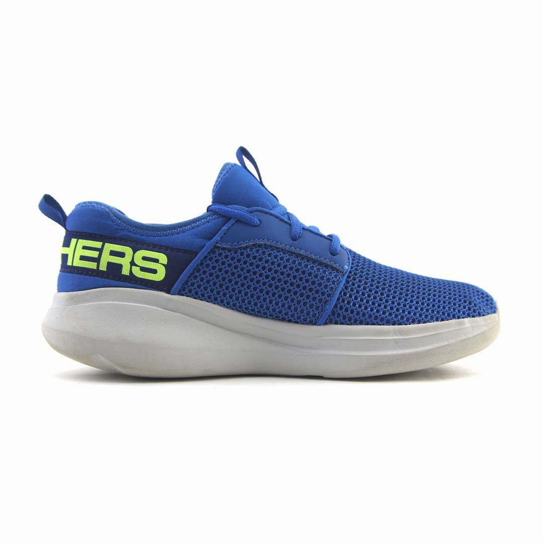 Best Running Shoe For Nurses SKECHERS GO RUN FAST - VALOR