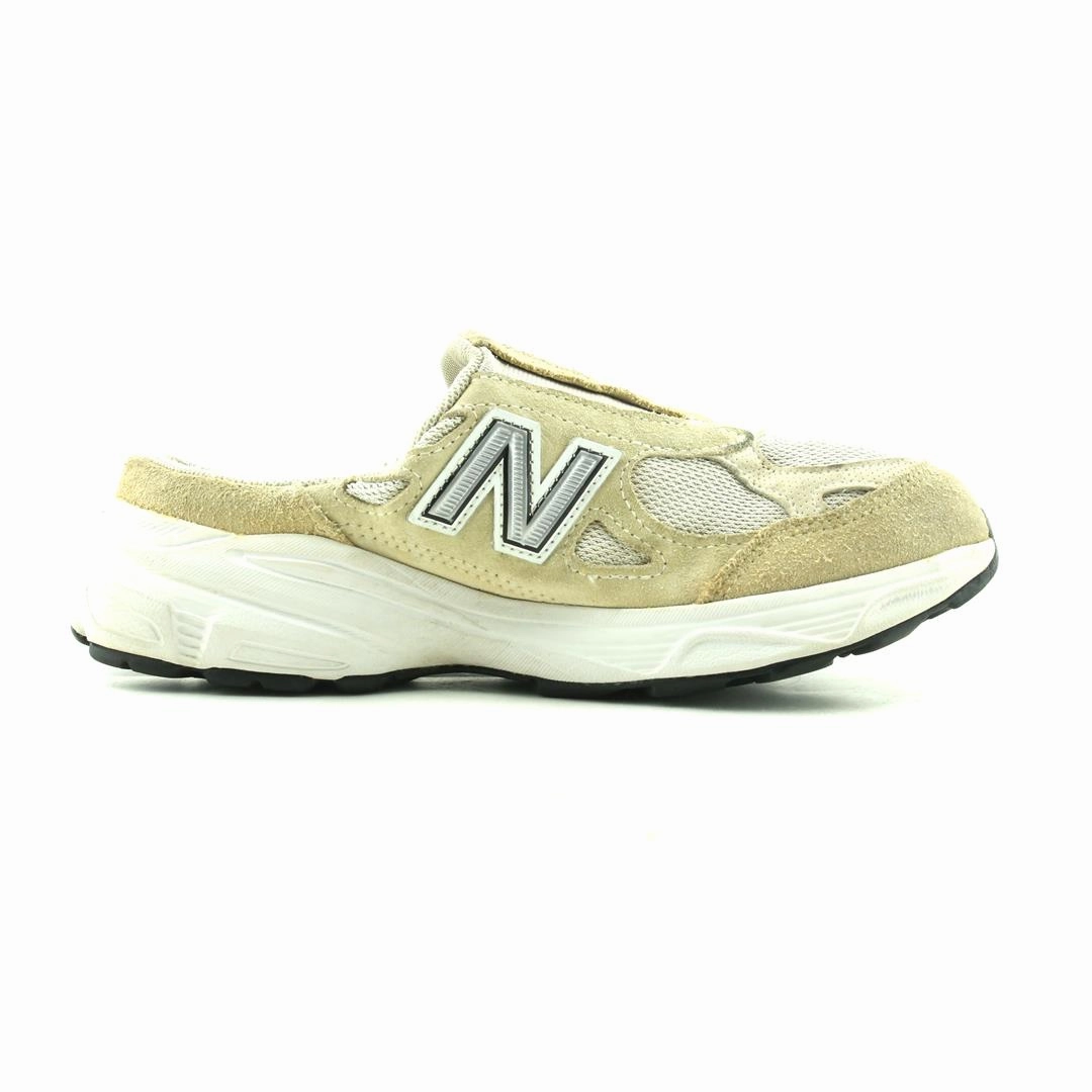New Balance 9060 Dark Brown NEW BALANCE 990
