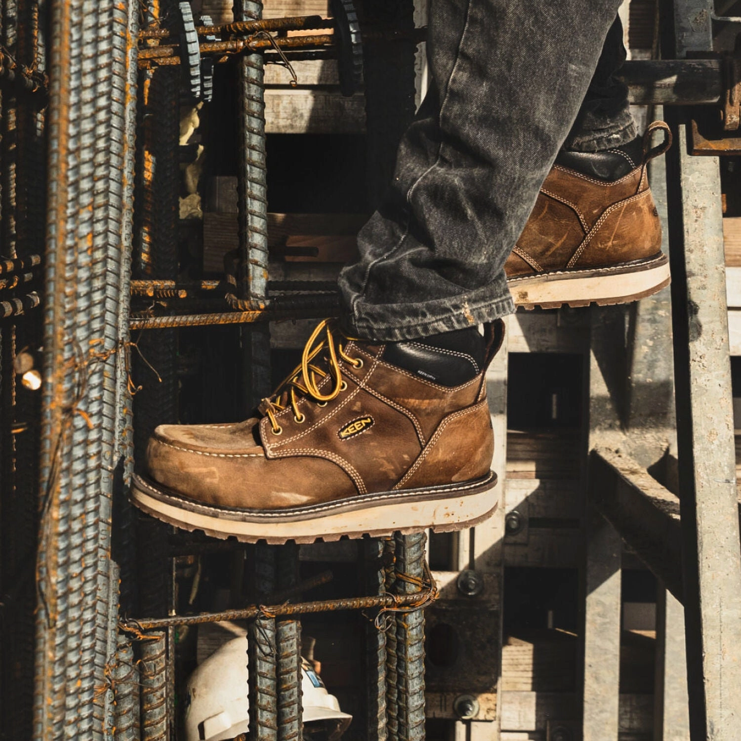 MEN'S CINCINNATI 6" CARBON-FIBER TOE Mickey Mouse Boots Military