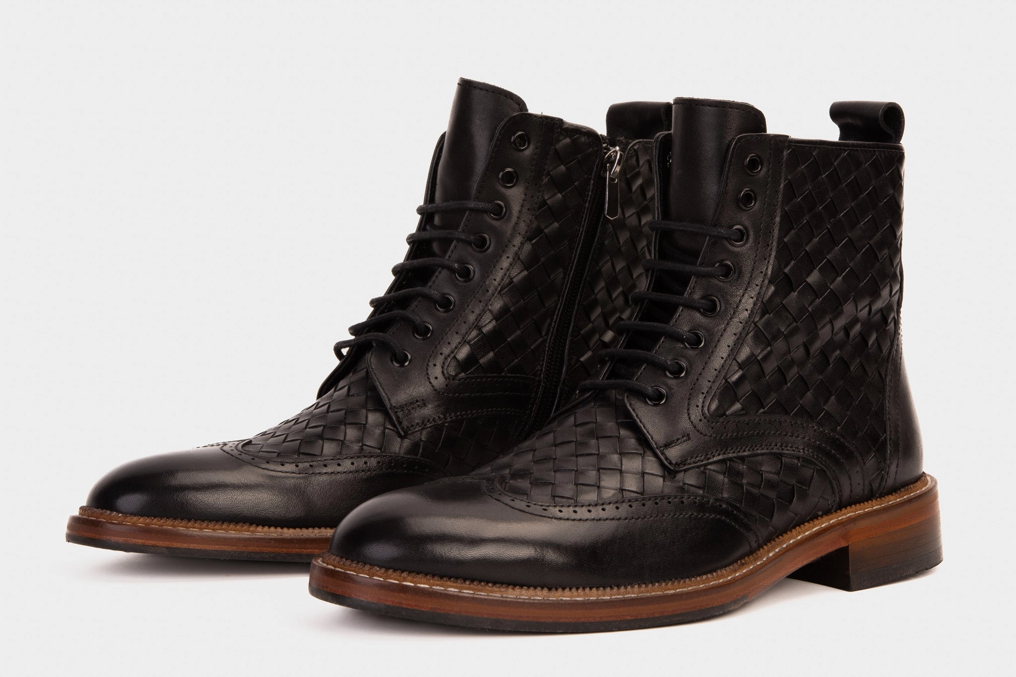 The Loddon Black Leather Wingtip Brogue Handwoven Lace-Up Men Boot with a Zipper Boots Vintage