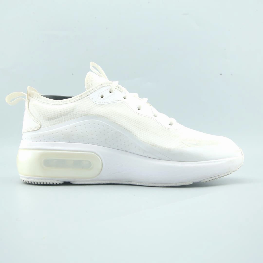 NIKE AIR MAX DIA Running Shoes With High Arches