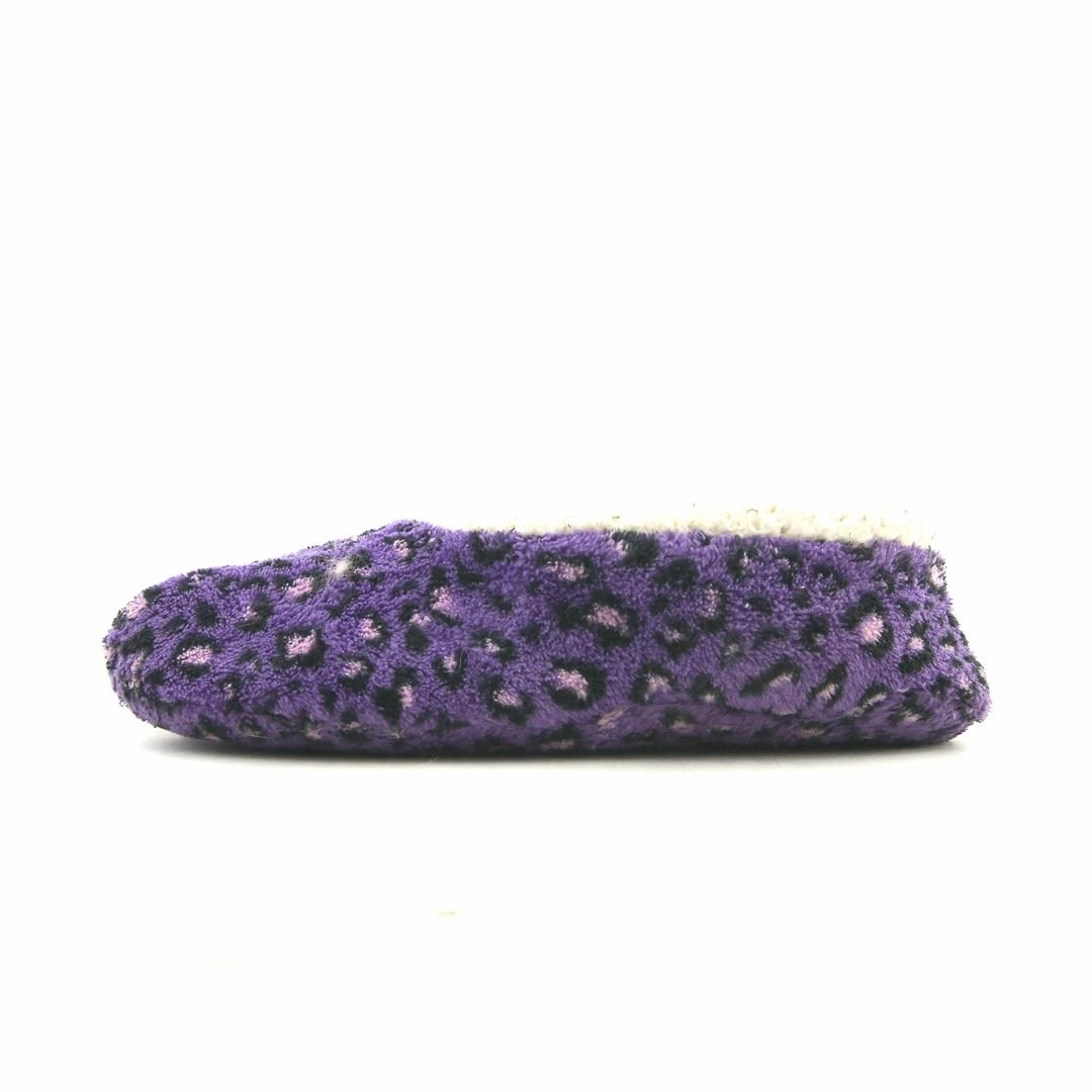 Casual Sports Shoes AMERICAN BRAND .