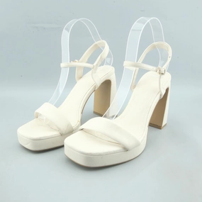 STRADIVARIUS . High Heels Pornstar