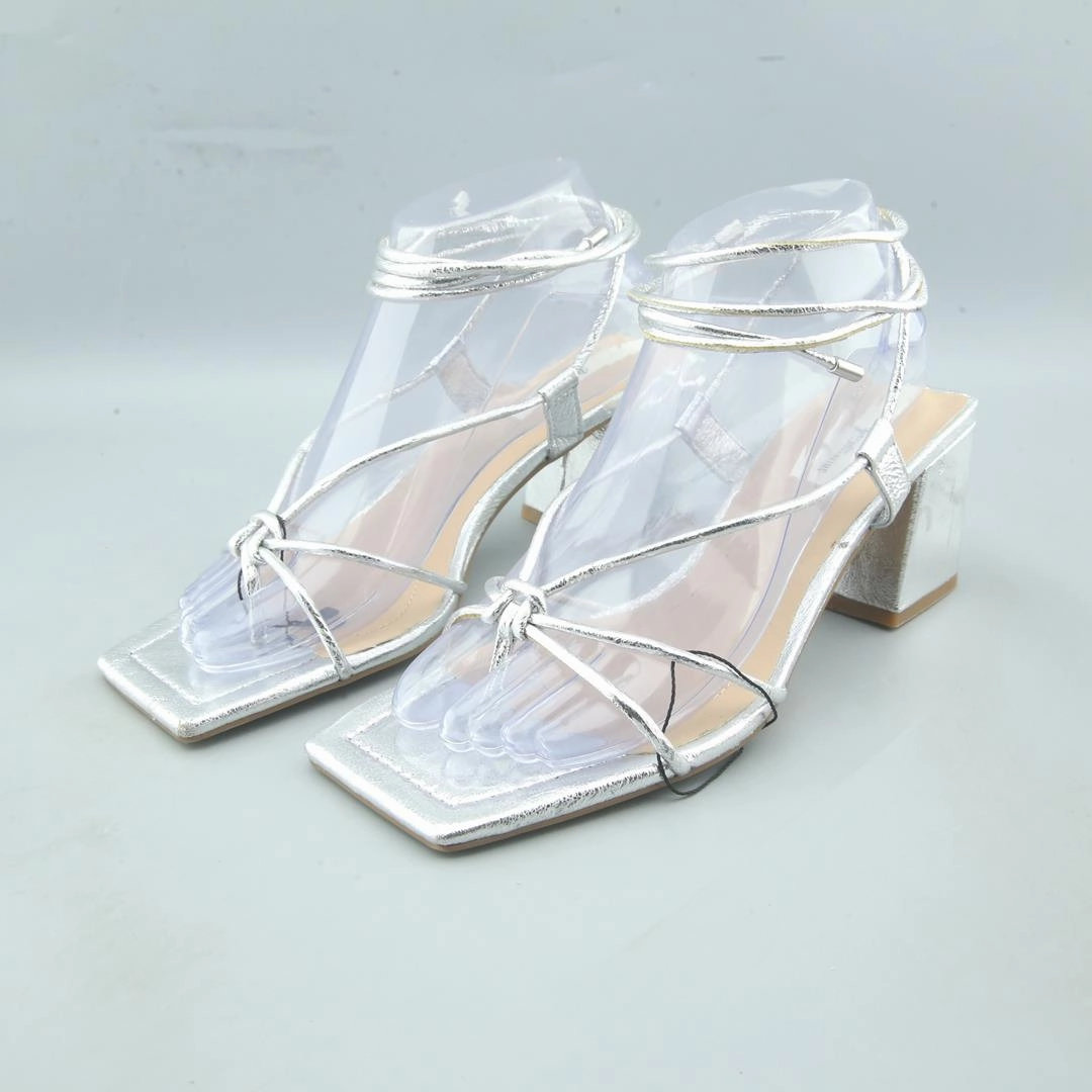 STRADIVARIUS . High Heels Porm