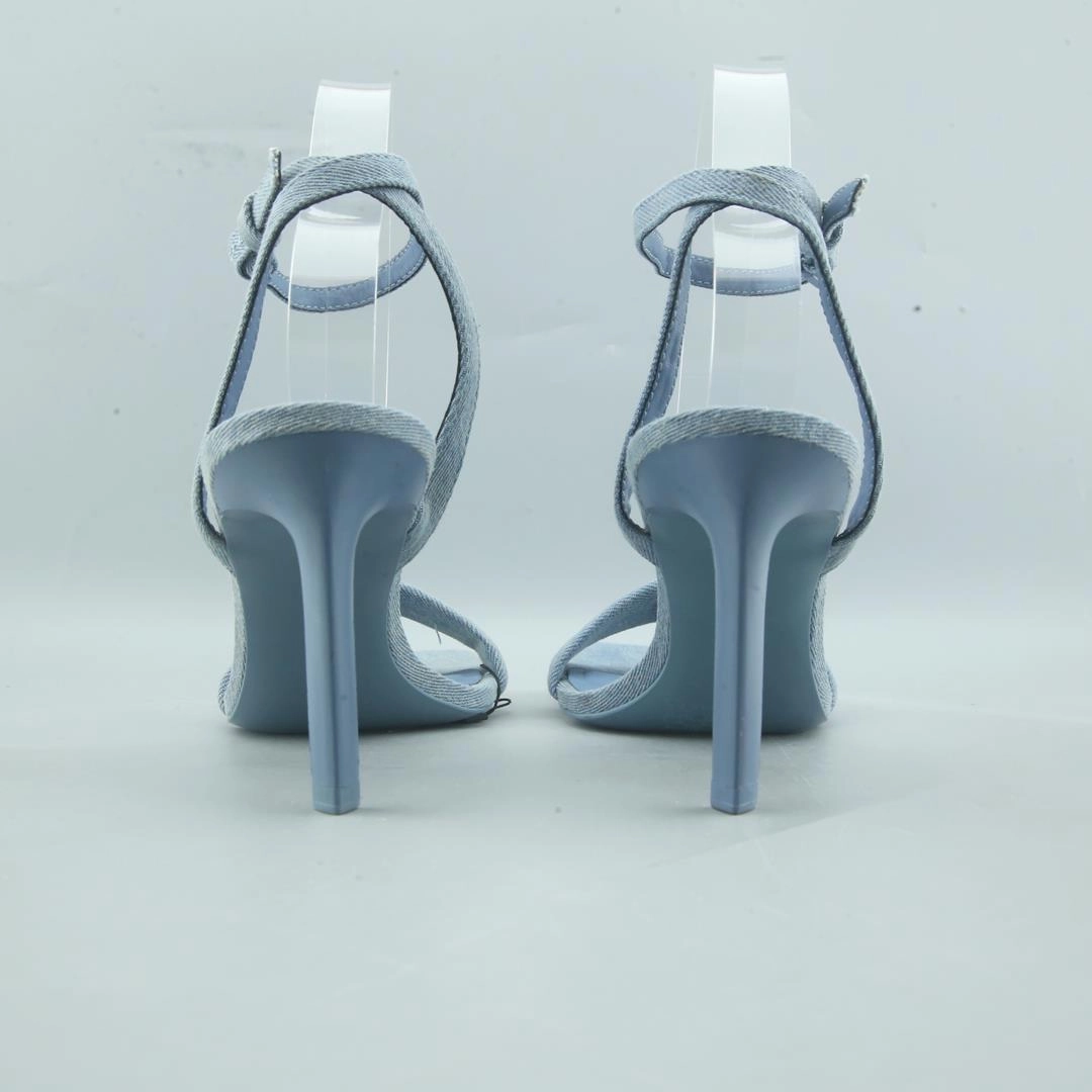 High Heels Fuck STRADIVARIUS .