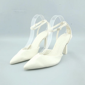 STRADIVARIUS . High Knee Boots Low Heel