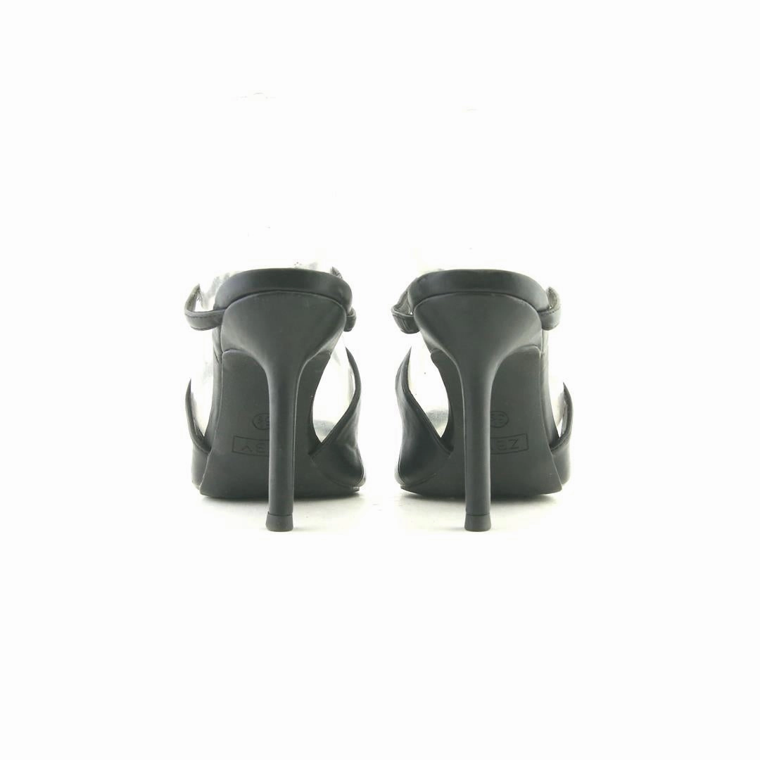 AMERICAN BRAND . Image Of Heels