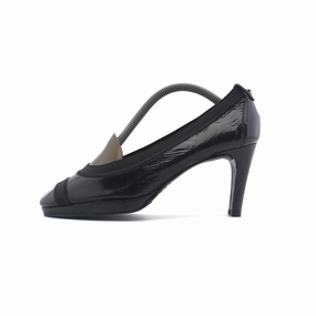 STUART WEITZMAN . Patent Peep Toe Heels