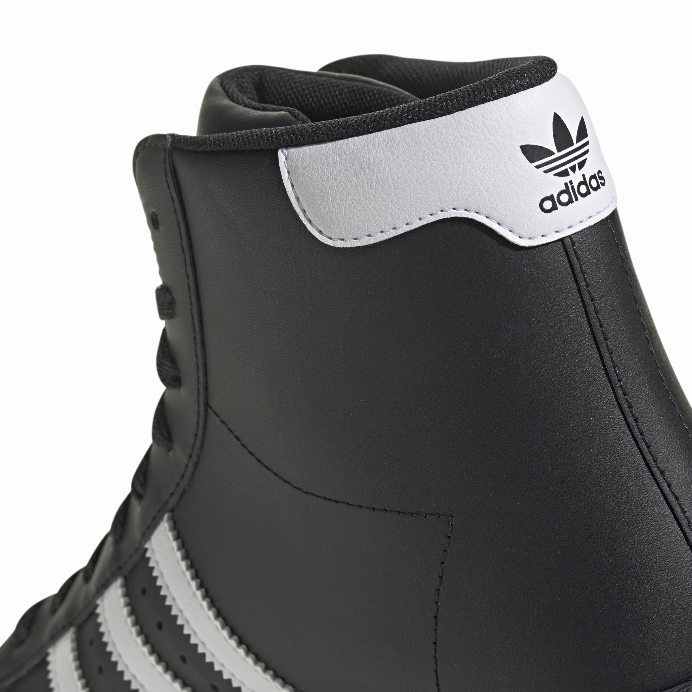Adidas Court Pickleball Shoes Superstar 82 Skate 'Black White'