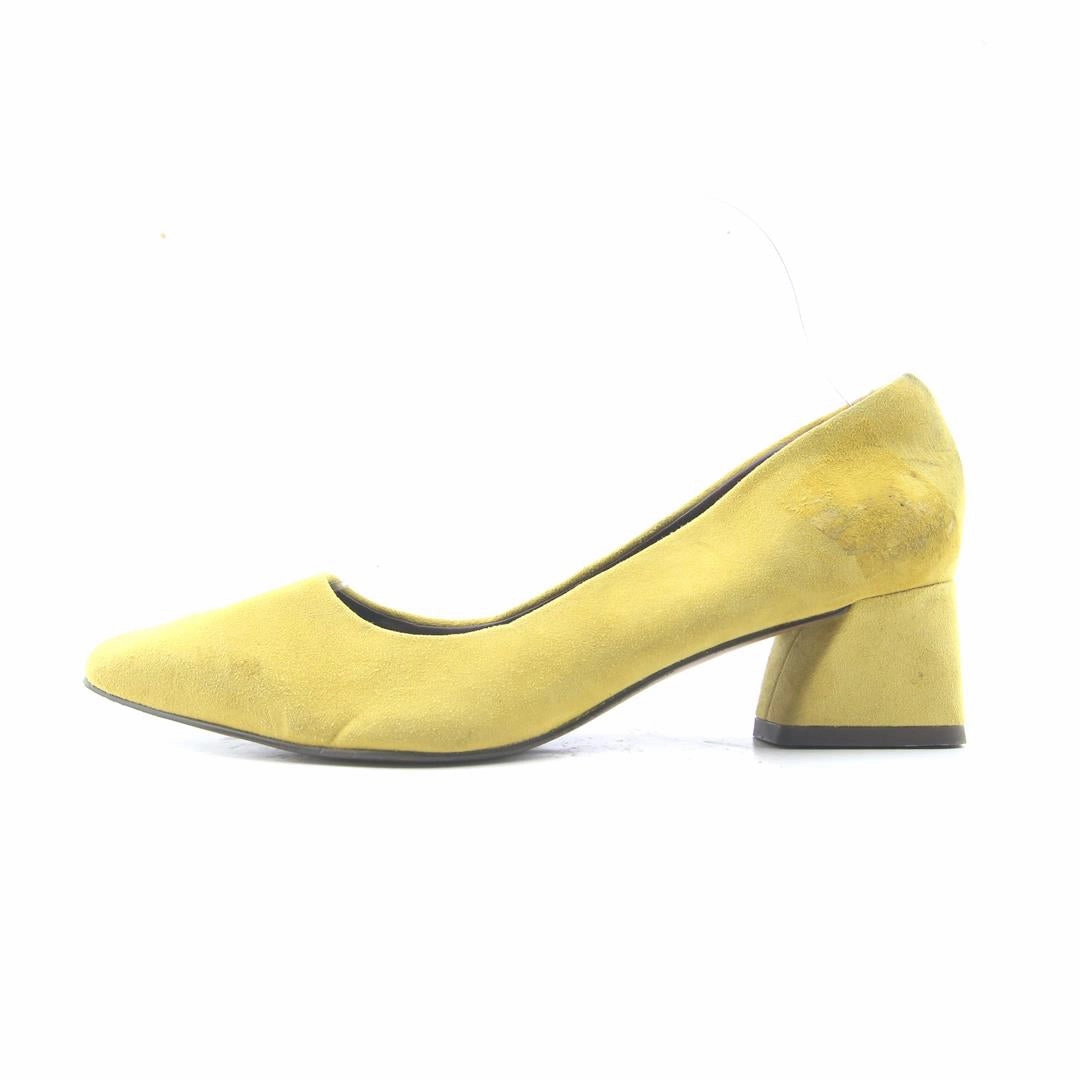 High Heels And Health SARTO. JESSLYN