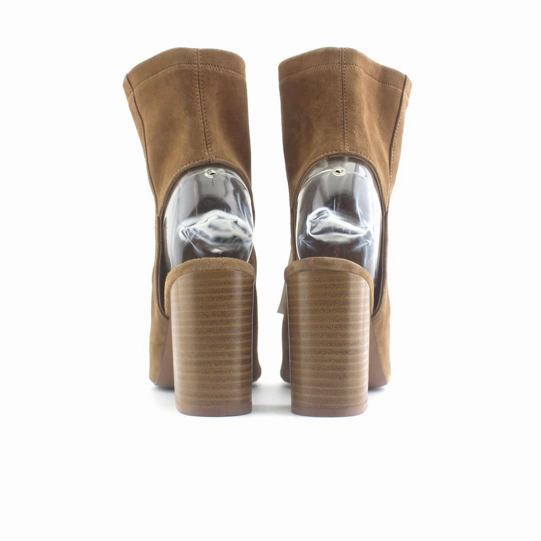 High Heels Selfies H&M SUEDE