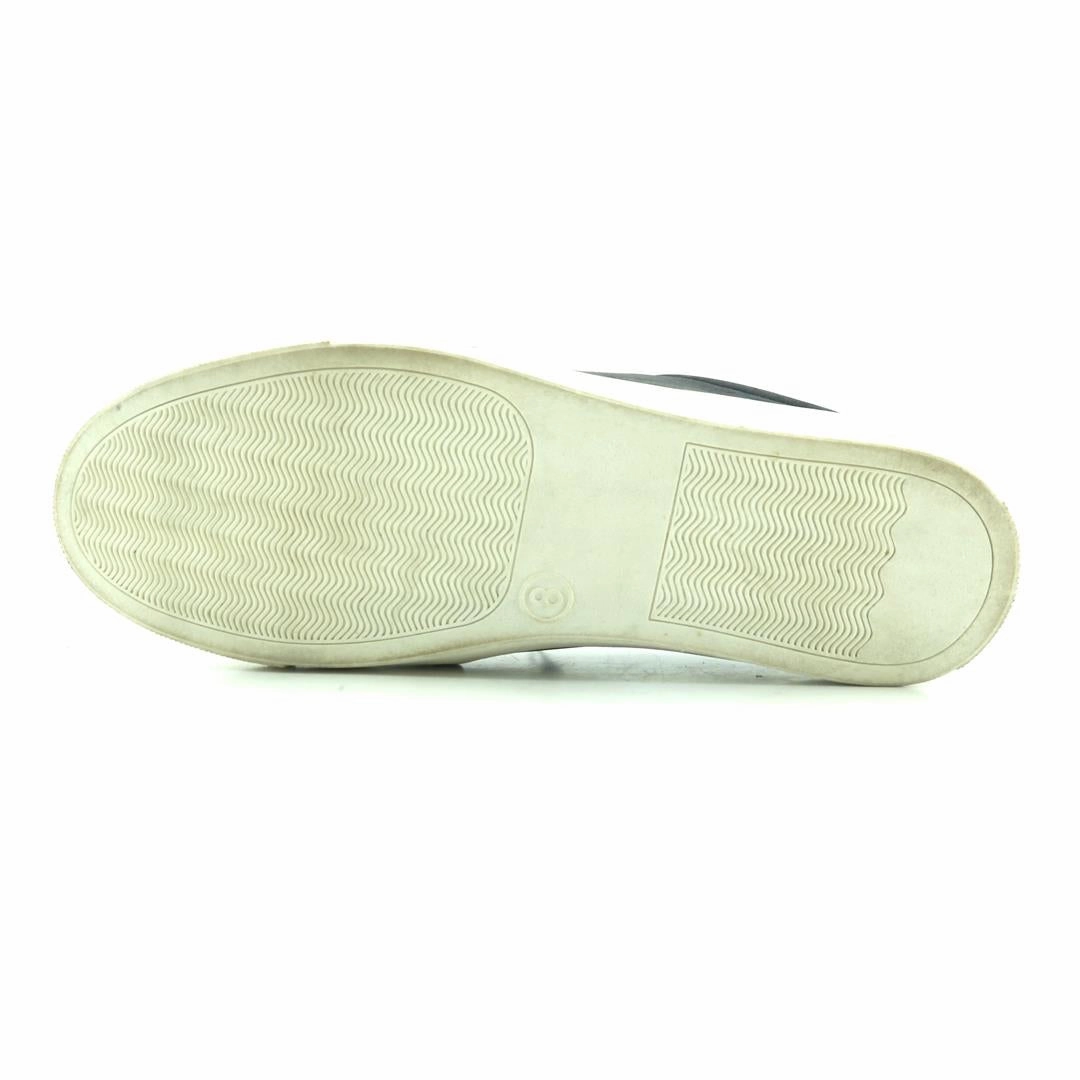 Casual Cow Leather Shoes CUSHIONAIRE .