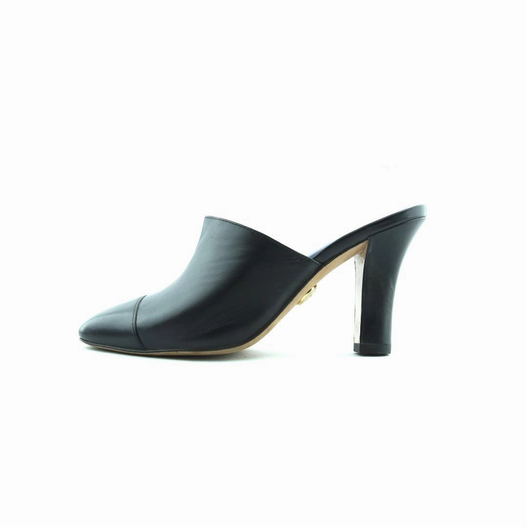 VERONICA BEARD CARLOTTA Motorcycle Boots High Heels