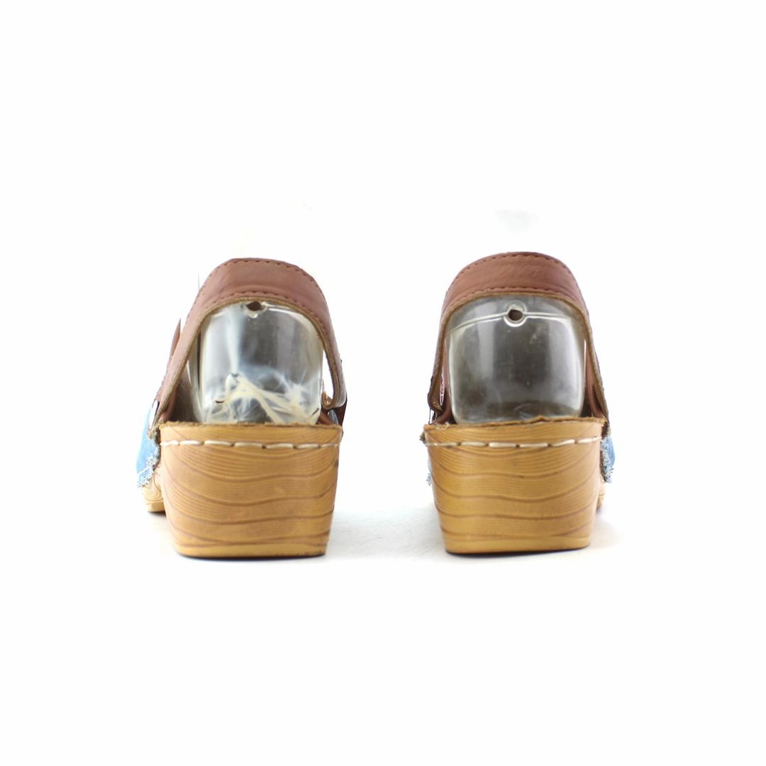 AMERICAN BRAND . Swiftwater Sandals