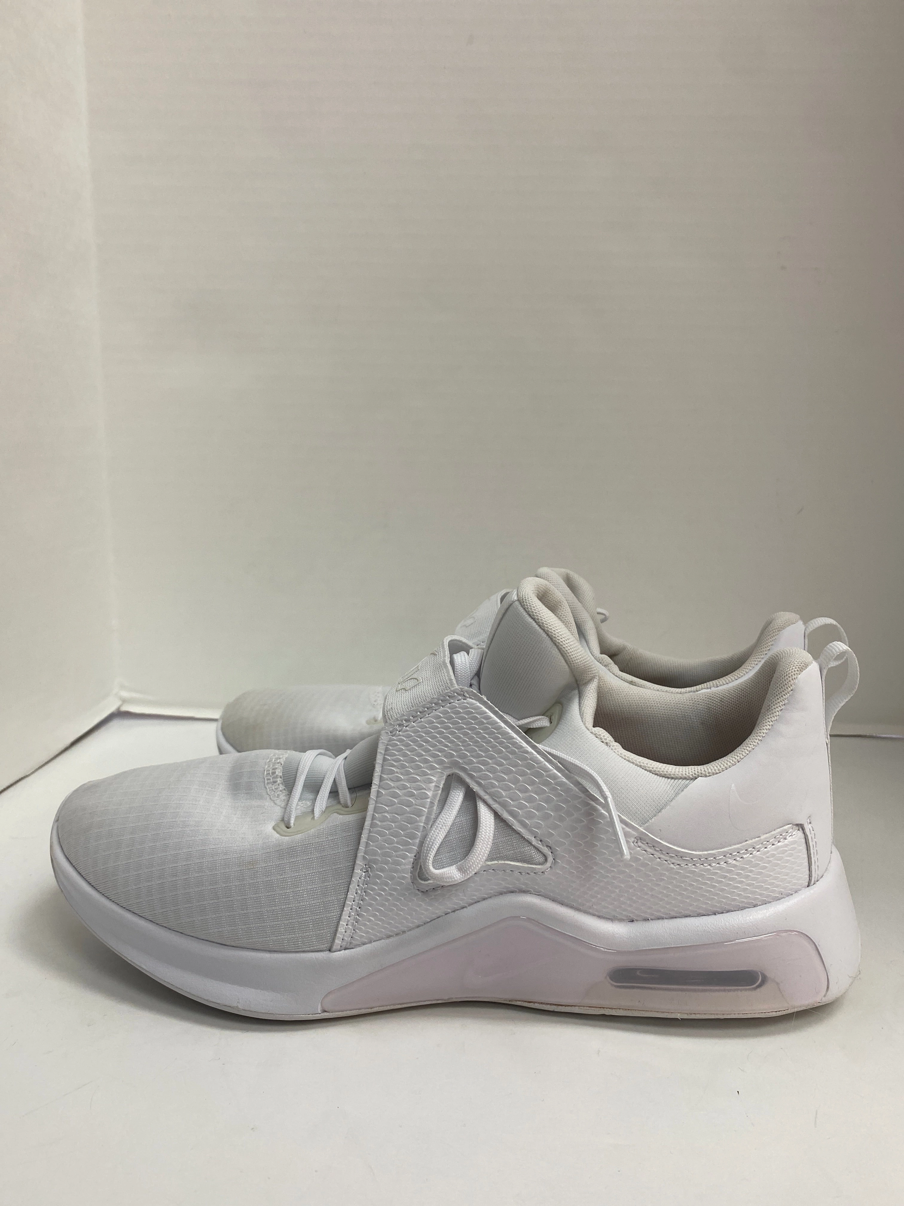 Shoes Athletic By Nike  Size: 11 Nike Walking Shoes With Arch Support