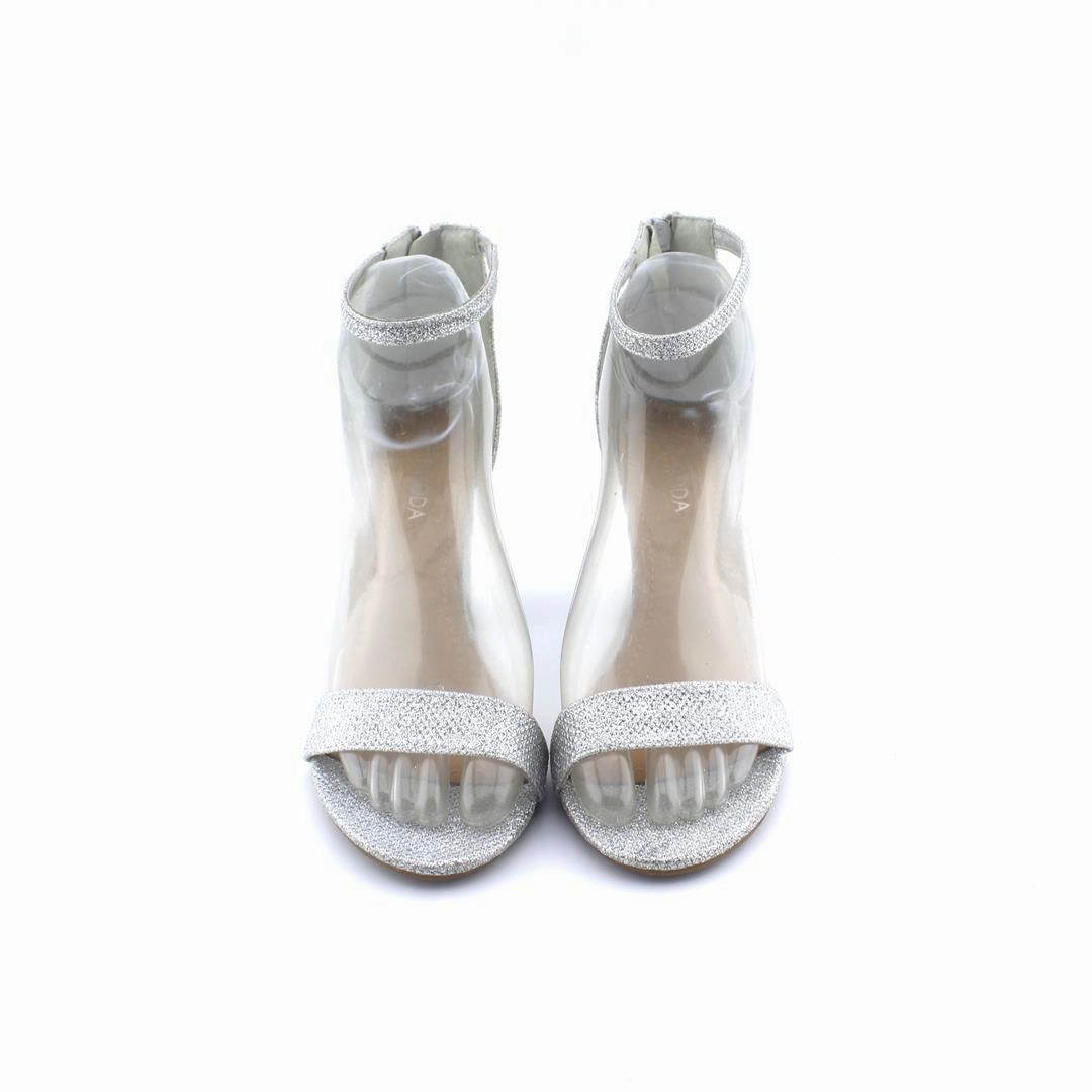 Painted Toes In High Heels TOP MODA .