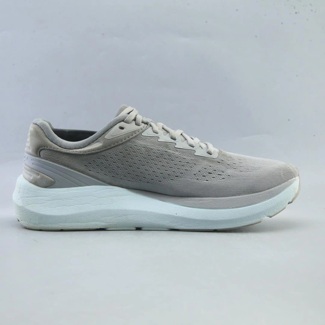 Most Affordable Running Shoes TOPO ATHLETIC PHANTOM 2