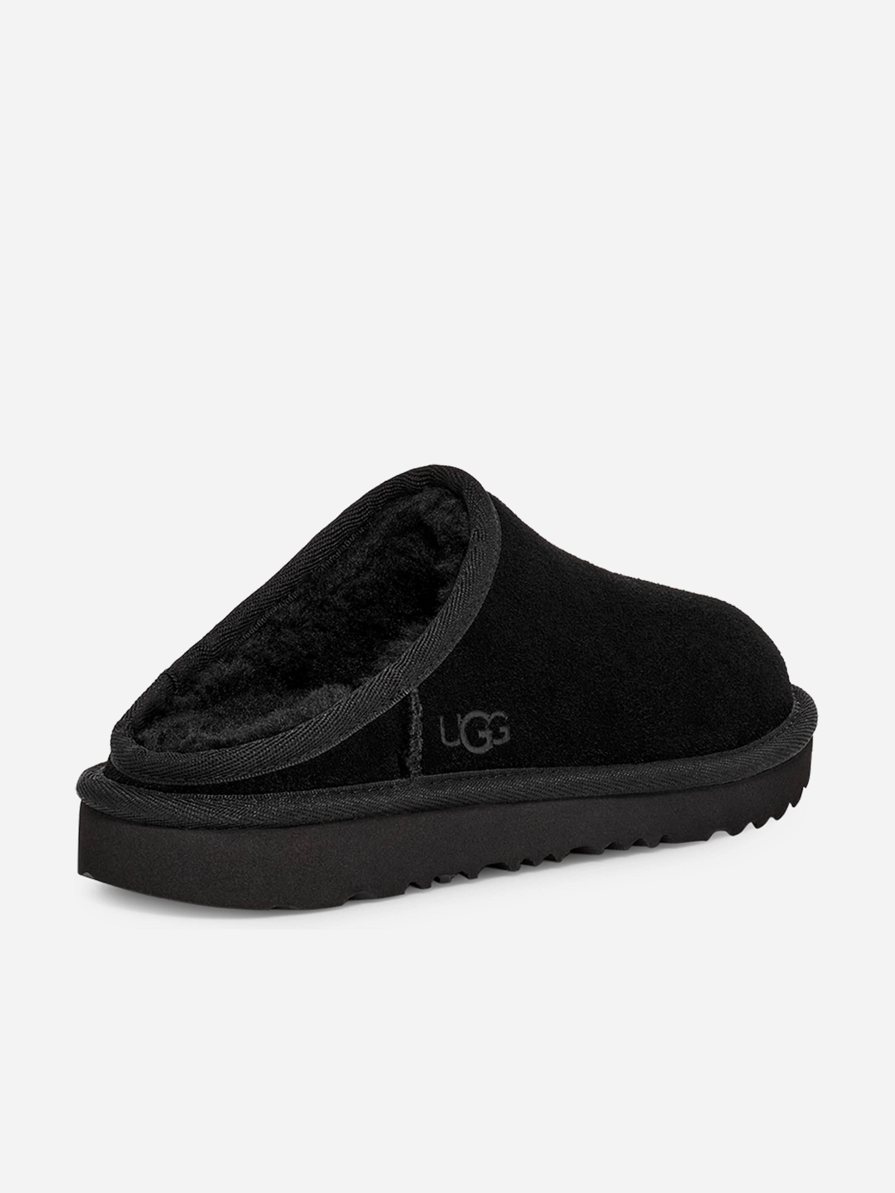 Retro Slides UGG Kids Classic Slip-On in Black