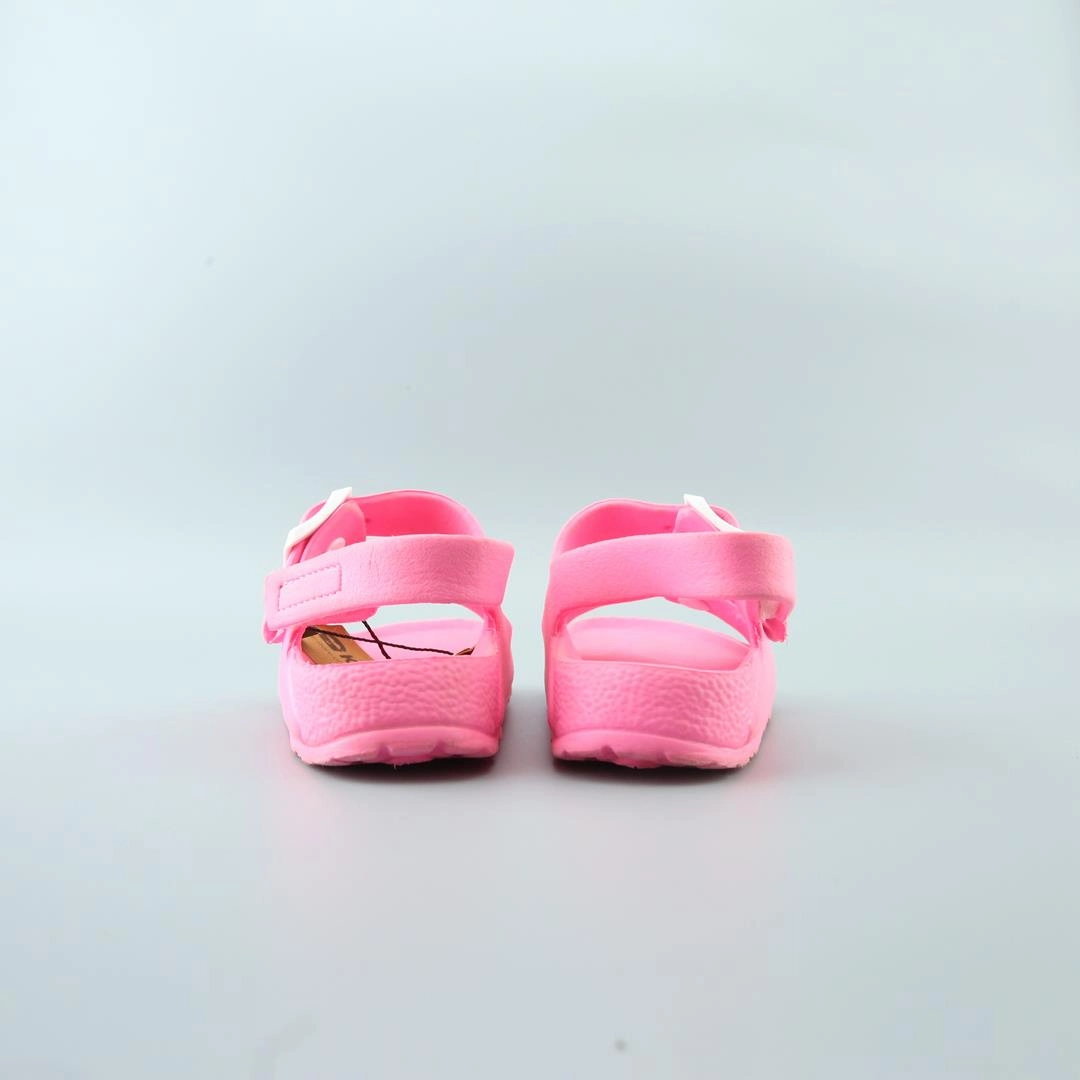 Original Universal Sandals AMERICAN BRAND .