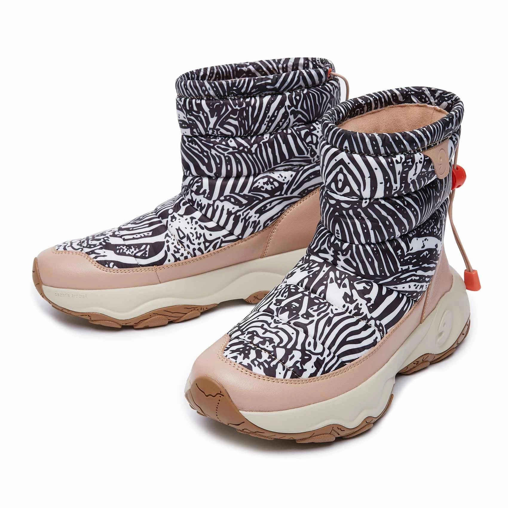 Hiking Style Fashion Boots Wild Black & White Cazorla IV Women