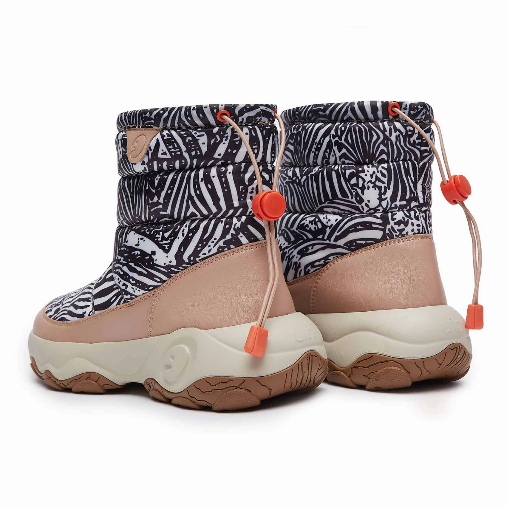 Wild Black & White Cazorla IV Women Ankle Rain Boots