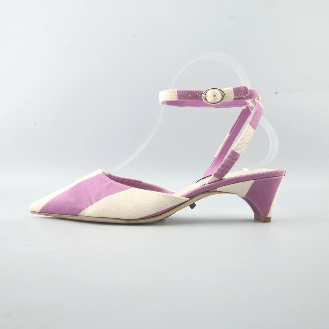 High Heel Shoe Silhouette SARTO. HUXLEY