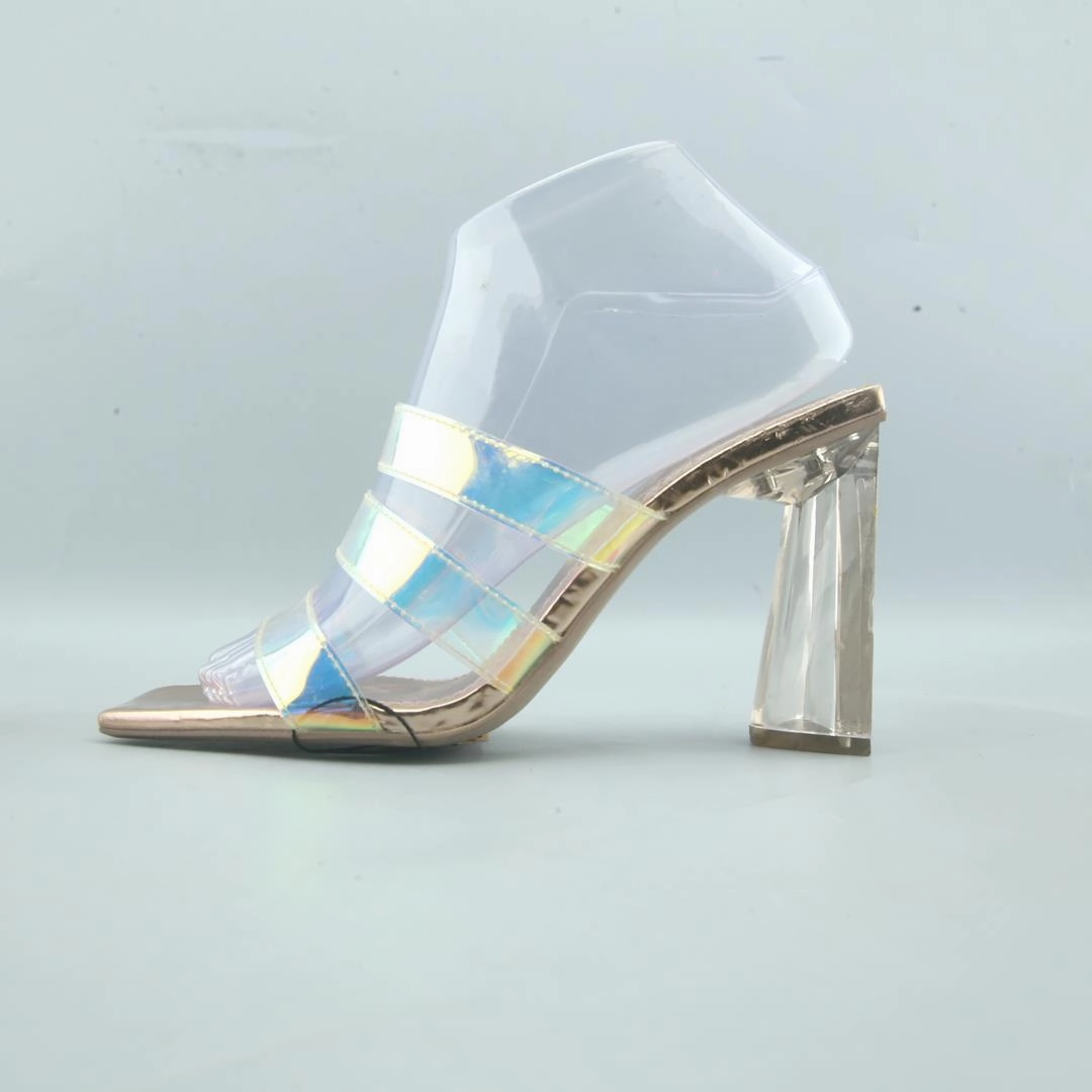 BERSHKA . High Heels Teasing