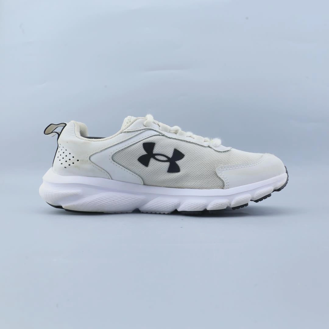 UNDER ARMOUR CHARGED ASSERT 9 Air Zoom Running Shoes