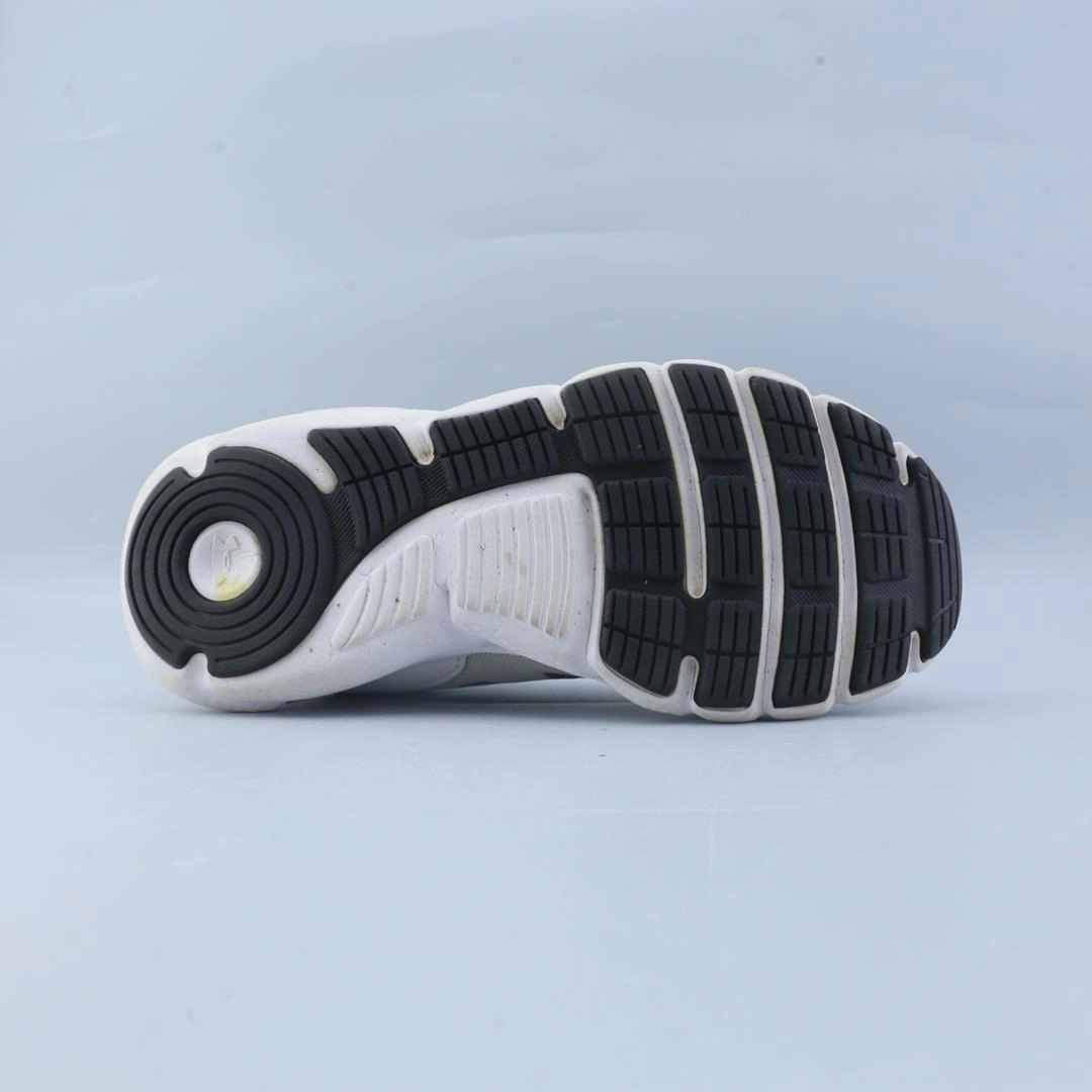 UNDER ARMOUR CHARGED ASSERT 9 Fast Running