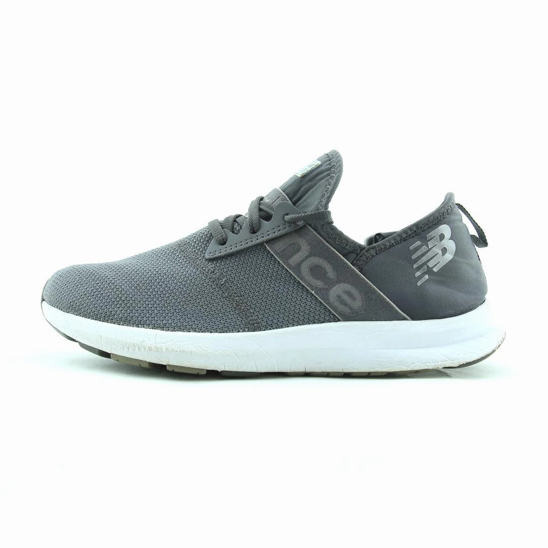 NEW BALANCE FUELCORE NERGIZE Christmas Running Shoes