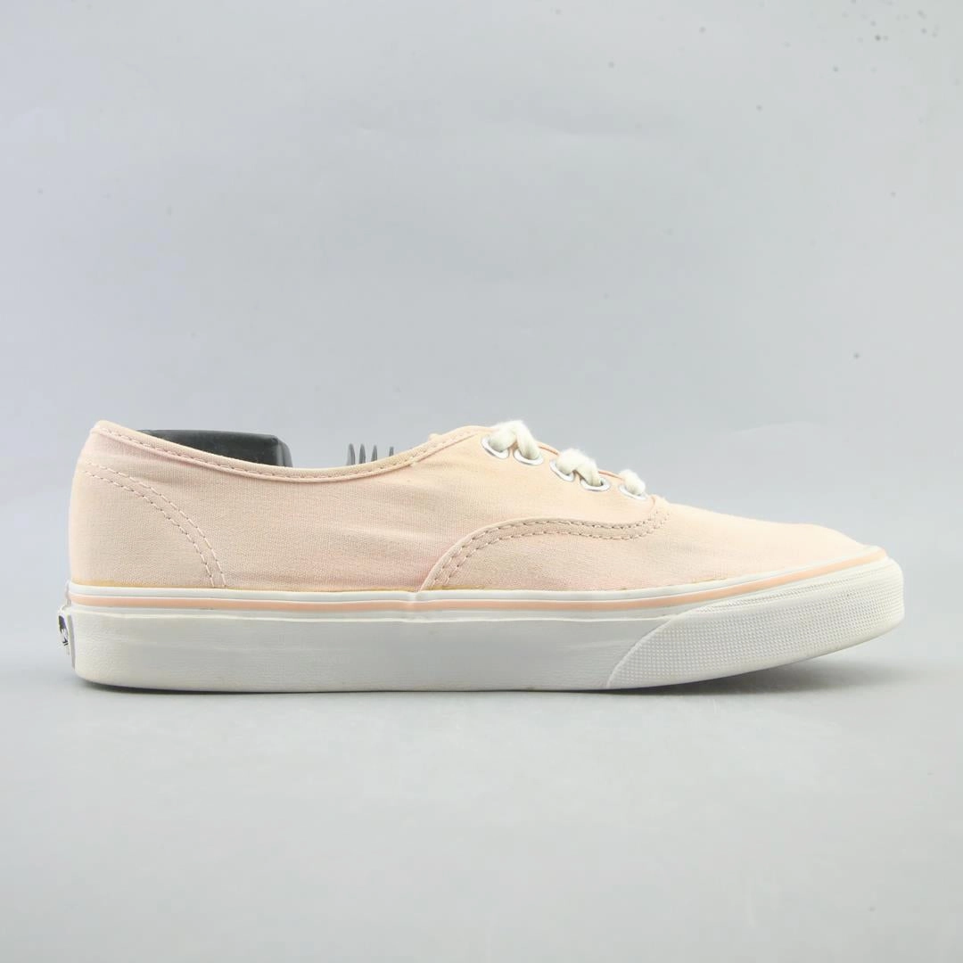 VANS AUTHENTIC Casual Shoes For Jeans
