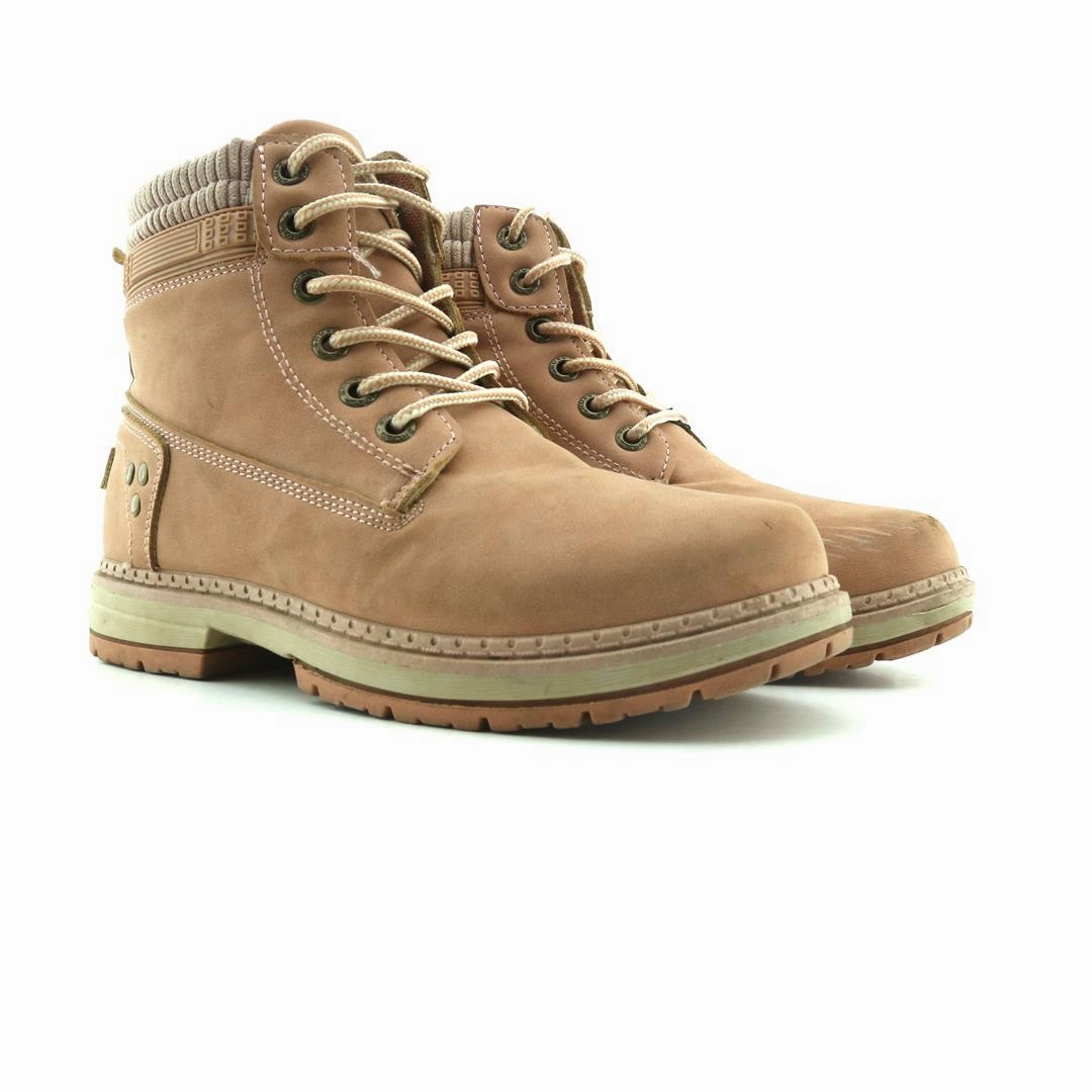 Tennis Classic Casual Shoes AMERICAN BRAND .