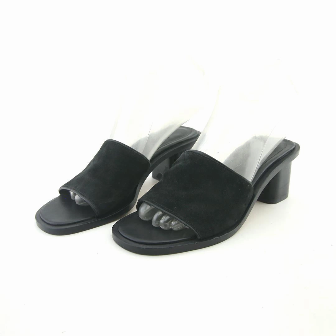 High Heels And Pants VINCE DONNA