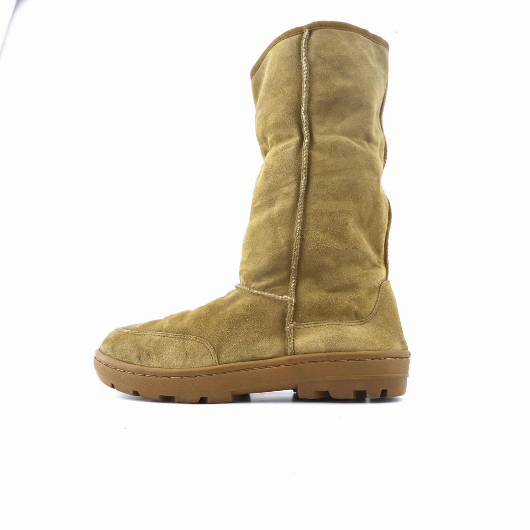 Casual Athletic AMERICAN BRAND .