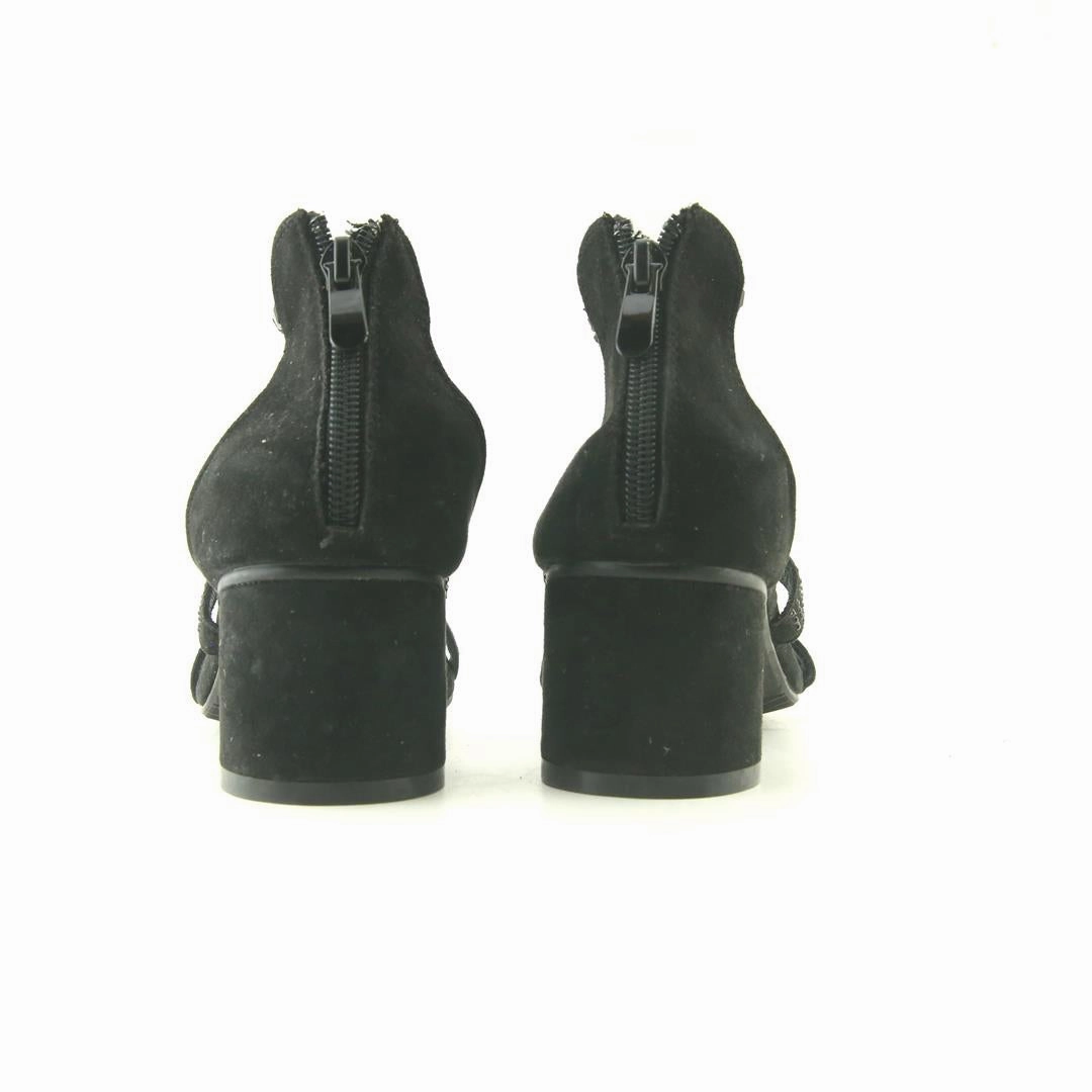 High Low Heels GRANDS BOULEVARDS .