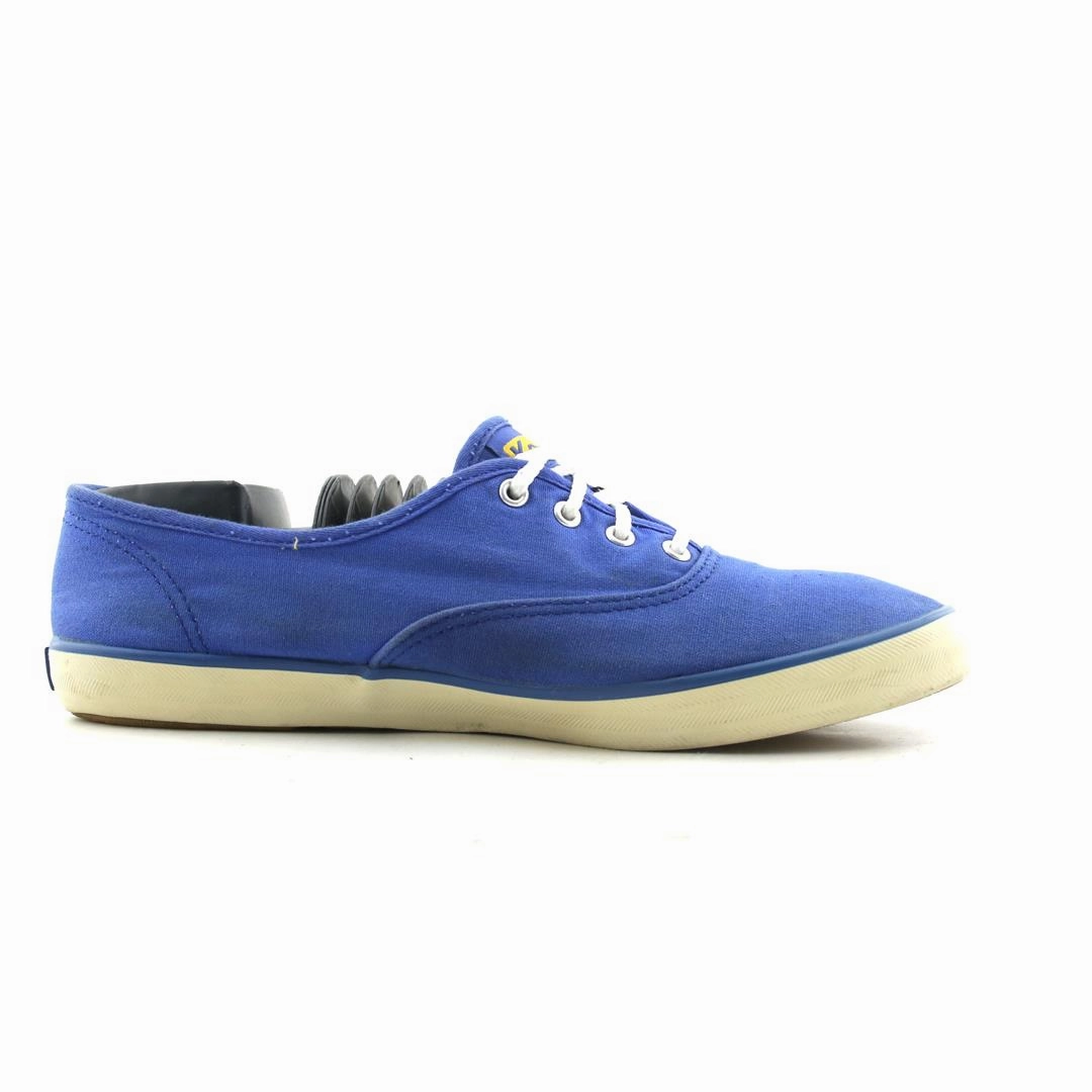 Business Casual Shoes For Joggers KEDS .