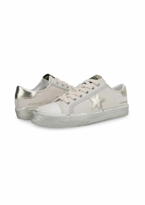 Secured Sneakers Women's Alive Sneaker Shoes In Beige