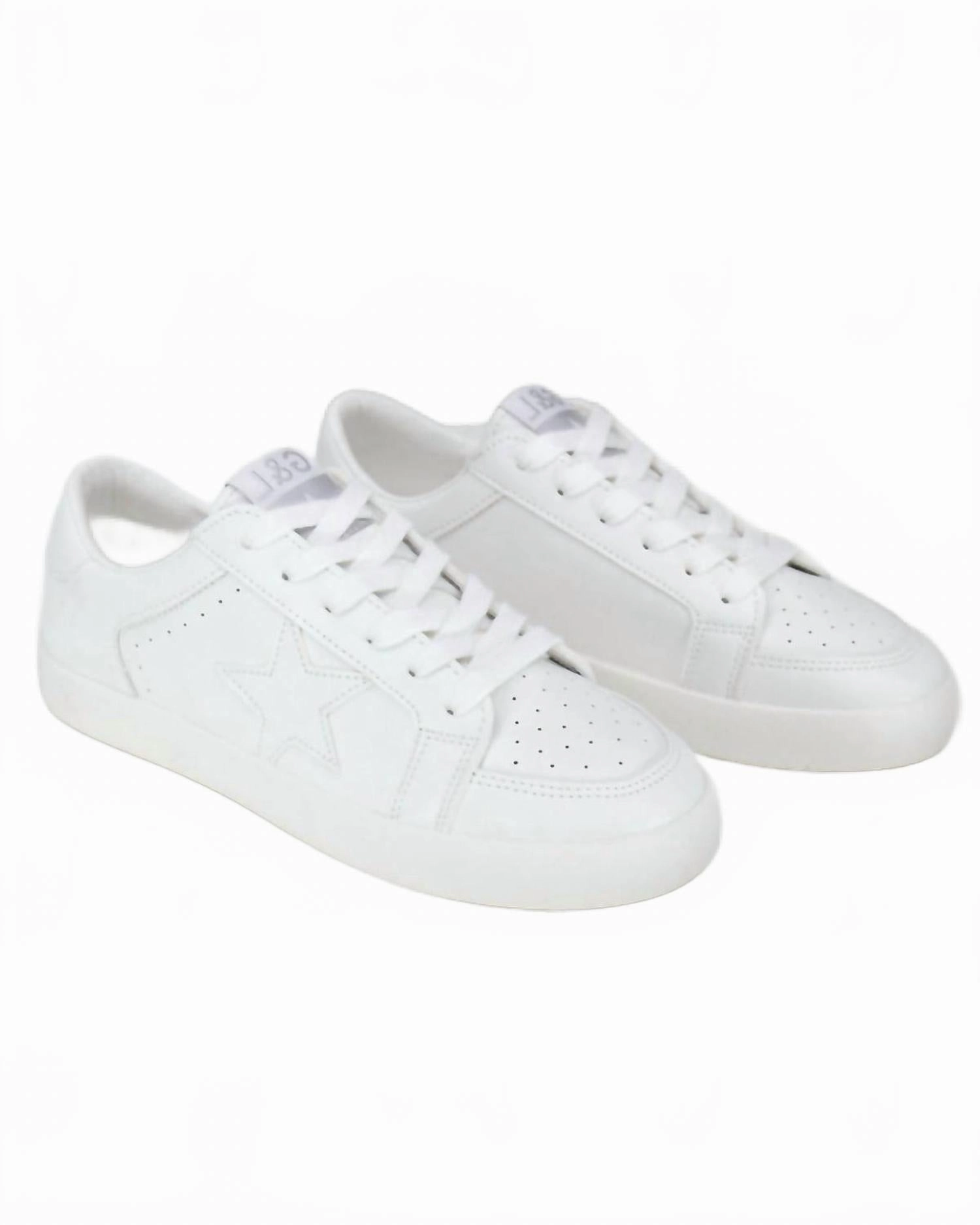 Women's Star Sneaker In White Cute Comfortable Sneakers