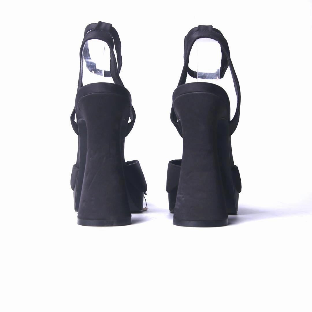 High Boots With Heel ZARA. .